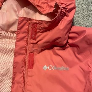 Girls Columbia rain/windbreaker size S(7/8)